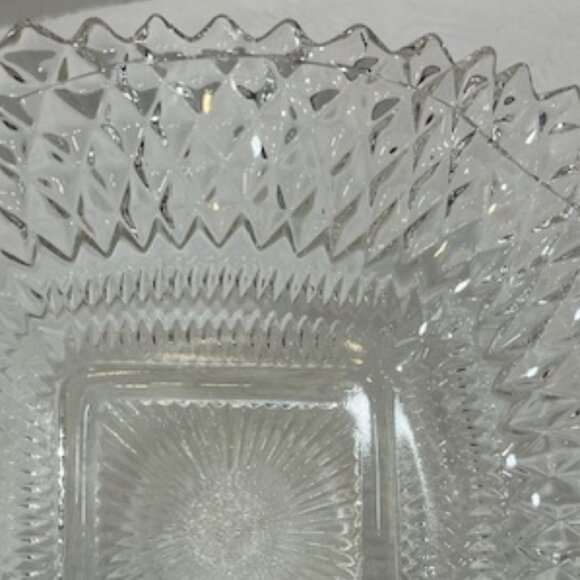 VTG Depression Cut Clear Glass Square Ruffled Edge Candy Serving Dish Diamond - Picture 10 of 12